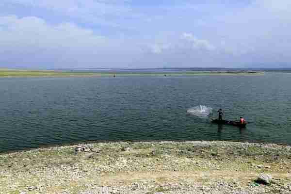 Fisherman active at Nyamba Ya Mungu reservoir